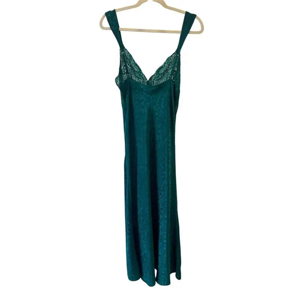 Vintage Victoria’s Secret Emerald Green Lace Sequin Midi Slip‎ Large
